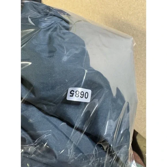 Mens‎  Mountain Hardwear nylon green rain pants hiking size M $120 - Picture 9 of 9